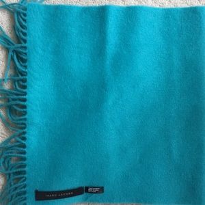 100% Cashmere Marc Jacobs scarf